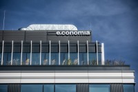 Economia se vloni vrátila do ztráty, tržby se snížily