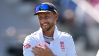 Root breaks Test catch record with 211th grab for England
