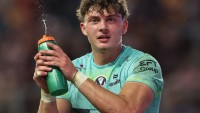 St Helens revival continues as Dagnall try secures gruelling Leeds win
