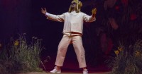 Puertorriqueños esperan cambio mientras Bad Bunny canta sobre la crisis e identidad de la isla