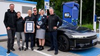 Vyše 1 200 km na nabitie: Lucid vytvoril nový svetový rekord, avšak trochu pri ňom 'klamal'