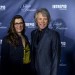 Jon Bon Jovi oslávil spolu s manželkou 36. výročie svadby: Fanúšikom ukázal FOTO z ich veľkého dňa!