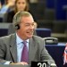 Úspech strany Reform UK v anglických komunálnych voľbách zvýšil tlak na ostatné strany
