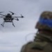 ONLINE: Ukrajina druhou noc útočila na Moskvu. Zlikvidovala 19 ruských dronů, letiště přerušila provoz