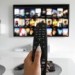 Fenomén binge-watchingu je na ústupu. Strategii mění i Netflix, nové vedení chce kvalitnější obsah