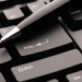 Češi si zvykají na digitální podpis, důvěra v elektronickou identitu roste