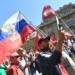 Policie zadržela účastníka proruské demonstrace v Praze. Měl na sobě mikinu s písmenem Z