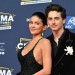 Najhorúcejší pár Hollywoodu konečne na červenom koberci: Chalamet vzal do náručia Kylie Jenner. V róbe, ktorú predviedla v Ríme, vyrazila dych