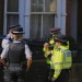 Britská polícia obvinila muža pre založenie požiarov spojených so Starmerom. Je to mladý Ukrajinec