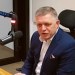 Fico sa v štúdiu rozohnil: Bezbrehý liberalizmus zlyhal, atentátnik v Handlovej bol produktom opozície!