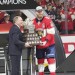 Dokázal to, čo Ovečkin i Crosby. Útočník Floridy získal prestížne ocenenie, vytvoril rekord NHL