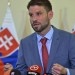 PS a SaS označili sumu určenú na cyrilo-metodské oslavy za prejav papalášizmu