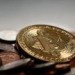 PRŮZKUM: Většina Čechů vnímá kauzu s bitcoiny jako vážnou. Když ji Spolu nevysvětlí, může ztratit podporu