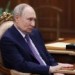 ONLINE:  ‚Recesi bychom neměli dovolit.‘ Putin odmítl tvrzení, že válka na Ukrajině ničí ruskou ekonomiku