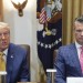 Nahneval konečne Putin Trumpa? Prezident USA netuší, čo sa mu deje vo vláde