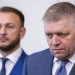 Fico sa zastal Šutaja Eštoka po prehratom súde s čurillovcami: Rozsudok je absurdný. Ministrovi ponúkol právnikov Smeru