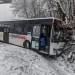 AKTUÁLNE Nehoda autobusu na východe: Hlásia zranených! Časť cesty je neprejazdná!