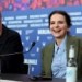 Hvězdy na Berlinale. Juliette Binoche v potížích, Sam Rockwell v Martixu, Sandra Hüller v 17. století