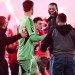 Napadnutý Slovák, derby pražských S skončilo v chaose. Rozhodca zápas predčasne ukončil