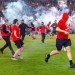 Polícia vyšetruje hanebný záver derby. Vinníkom hrozí väzenie, Slavii pokuta aj zavretie štadióna