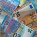 Čo bolo najdrahším nákupom Slovákov? Odpoveďou nie je dovolenka ani elektronika