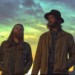 Čtyřmetrové duo vousáčů The Queues vydává desku "Walking Like a Coyote"