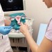 Krvácanie či bolesti v podbrušku? Lekári dvíhajú varovný prst a ukazujú, čo dokáže zachrániť život