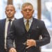 Fico: V priemysle chýba 130‑tisíc ľudí, pomôcť má veľká robotická linka
