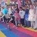 Robot počas ukážky kopol malé dieťa: Šokujúce VIDEO rozpútalo obavy z humanoidných strojov