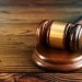 Britský súd poslal za mreže štvoricu aktivistov za raziu v izraelskej zbrojovke