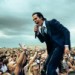 FOTOGALERIE: Letňany zažily večer plný emocí. Nick Cave si podmanil Metronome z bezprostřední blízkosti