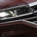 Das Auto: VW Touareg trefila raketa, dál jezdí, jako by se nechumelilo