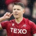 Hearts concede two late goals to lose at Aberdeen