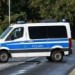 Německá policie o muži podezřelém ze sabotáží dříve nevěděla. Sám se přihlásil dopisy, popisuje reporér