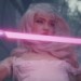 VIDEO: Grimes žene v "ACCELERANDO" pop vstříc technologické apokalypse