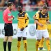 Radost z miminka vystřídal boj o život. Příběh mladého obránce sleduje celý svět