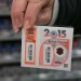 Problém majiteľov áut vyriešený.  Stačí pár trikov a odstránite diaľničnú známku jednoducho a bez lepkavých stôp.