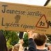 Francii čeká v sobotu další protest středoškoláků. ‚Půjdou vyjádřit své zoufalství,‘ říká studentka